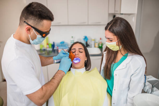 common problems with dental fillings and how dentists fix them